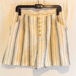 Anthropologie Linen and Cotton Button Front Green and White Shorts- size 8 EUC